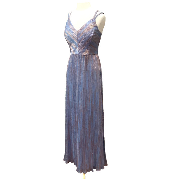 NIGHTWAY Womens Blue Metallic Rose Gold Formal Gown Dress sz 8 Prom NWT - Picture 3 of 8